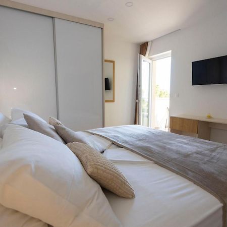 Apartments Vicin Brela Zewnętrze zdjęcie