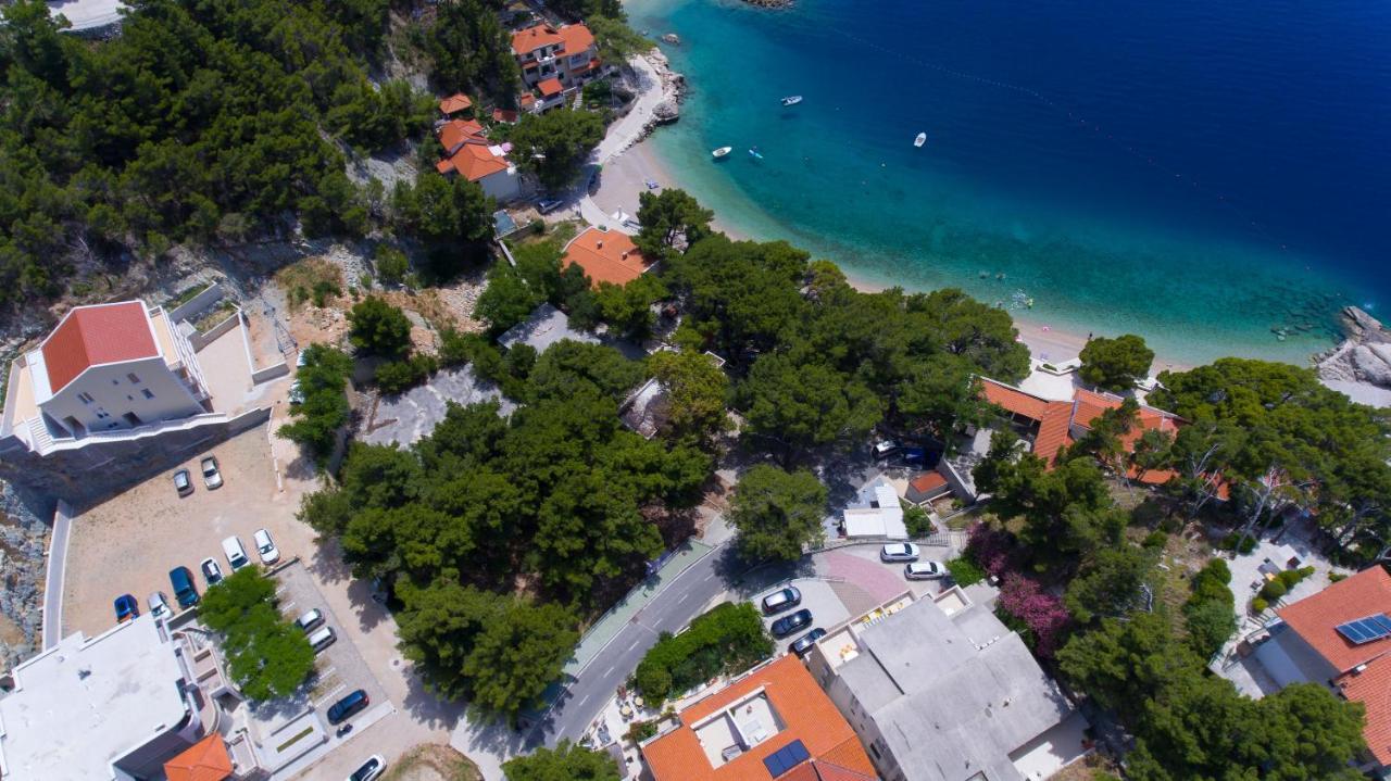 Apartments Vicin Brela Zewnętrze zdjęcie